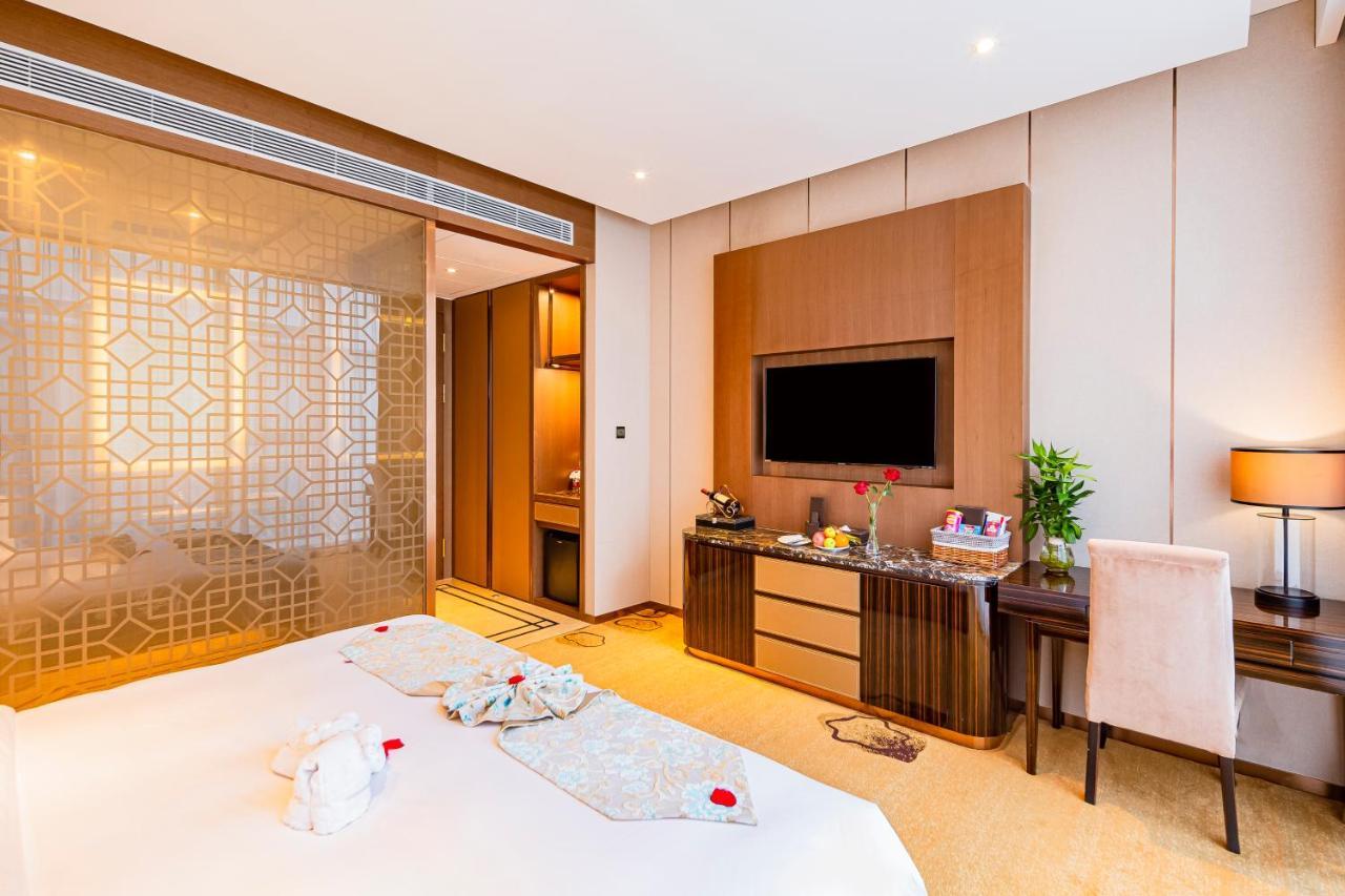 Beijing Palace International Hotel Пекин Экстерьер фото